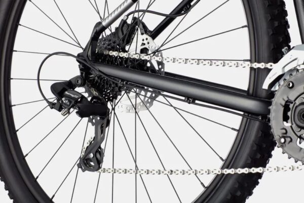 Xe đạp thể thao Cannondale Trail 6